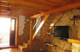 Apartament cu 3 camere pe 2 niveluri, ULTRACENTRAL, 60 mp, zona Piata Unirii