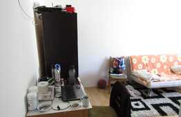 De vanzare garsoniera, 22 mp, etaj intermediar, zona Expo Trasilvania