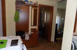 Apartament decomandat, 2 camere, 52 mp, Zona Florilor! 2 locuri parcare!