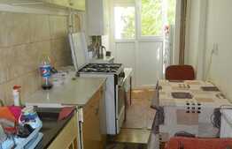 Apartament 2 camere, 42 mp, decomandat, etaj intermediar, zona Big