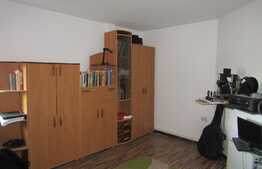 De vanzare apartament 3 camere, 130 mp, decomandat, zona strazii Corneliu Coposu