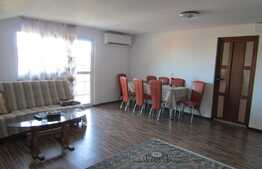 De vanzare apartament 3 camere, 130 mp, decomandat, zona strazii Corneliu Coposu