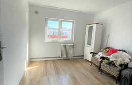 Apartament 3 camere, 75 mp, decomandat, parcare, zona strazii Mogosoaia