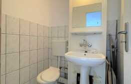 Apartament 3 camere, 75 mp, decomandat, parcare, zona strazii Mogosoaia