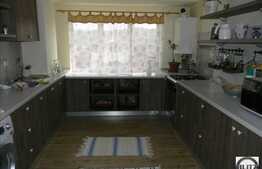 Apartament 3 camere semidecomandate, 87.7 mp, zona Edgar Quinet