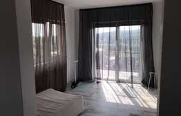 Apartament 4 camere, 100 mp, loc de parcare, zona strazii Donath