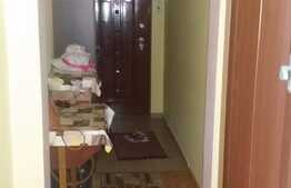 Apartament 2 camere, 42 mp, decomandat, etaj intermediar, zona Big