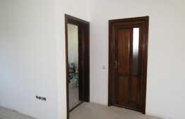 Apartament in vila, 170 mp, gradina 100 mp, zona strazii Eugen Ionesco