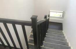 Vanzare casa 220 mp utili, teren 470 mp, imobil nou, zona linistita