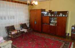 Apartament 3 camere, 67 mp, decomandat, boxa la subsol, zona strazii Campului