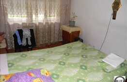 De vanzare apartament cu 3 camere, 65 mp utili, zona strazii Primaverii