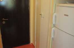 Garsoniera de inchiriat, 28 mp, decomandata, zona Big