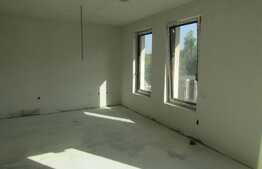 Vanzare triplex, 147 mp utili, 200 mp teren, zona linistita!