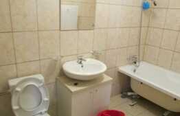 De inchiriat apartament cu 3 camere, 68 mp! Zona strazii Eroilor! 