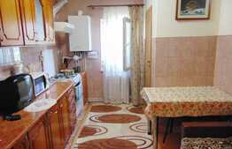 Apartament 2 camere, 52 mp, decomandat, boxa subsol, zona Expo Transilvania