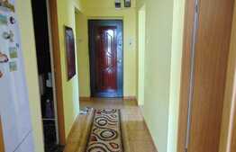 Apartament 3 camere, 56 mp, zona strazii Oasului