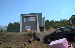 Casa individuala, 137 mp, teren de 500 mp, in Feleacu