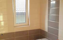 Casa individuala de 134 mp utili, teren de 300 mp! Zona de case! 