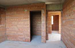 De vanzare duplex de 145 mp, teren 300 mp, front 15 ml, zona cu spatii verzi!