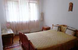 Apartament 3 camere, 70 mp,  zona strazii Albac