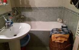 Apartament 3 camere, 70 mp,  zona strazii Albac