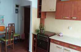 Apartament 3 camere, 70 mp,  zona strazii Albac