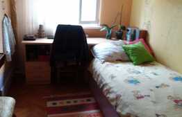 Apartament 3 camere, 70 mp,  zona strazii Albac
