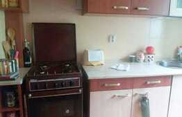 Apartament 3 camere, 70 mp,  zona strazii Albac