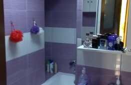 De vanzare garsoniera, 36 mp, garaj, boxa la subsol, zona Auchan