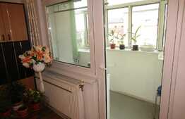 3 camere, 70 mp, decomandat, AC, boxa, 2 garaje, zona strazii Louis Pasteur