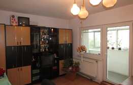 3 camere, 70 mp, decomandat, AC, boxa, 2 garaje, zona strazii Louis Pasteur