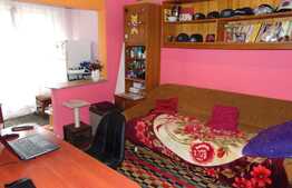 Apartament 3 camere, decomandat, 64 mp, garaj, boxa la subsol, zona Kaufland