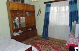 Apartament 4 camere, 77 mp, decomandat, boxa, zona strazii Teleorman