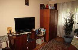 Apartament 3 camere, 72 mp, decomandat, boxa, garaj, zona strazii Jupiter