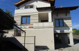 Casa individuala, 300 mp, 508 mp teren, zona exclusivista de case