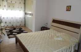 Apartament cu 3 camere, 57 mp! 2 locuri de parcare cu CF! Zona strazii Porii!