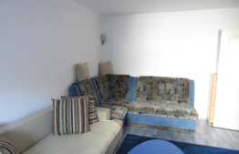 De vanzare garsoniera, 42 mp, decomandata, boxa, parcare, zona Cora