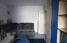 De vanzare garsoniera, 42 mp, decomandata, boxa, parcare, zona Cora