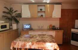 Casa individuala 75mp, teren 305 mp, front stradal 20ml, zona Parcul Feroviarilor