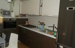 Apartament 2 camere decomandate, 53 mp! 2 garaje! Zona strazii Stejarului!