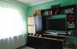 3 camere, decomandat, 67 mp, loc de parcare, boxa subsol, zona Expo Transilvania