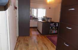 Vanzare apartament 2 camere, 40.2 mp, mobilat si utilat! Zona strazii Stejarului