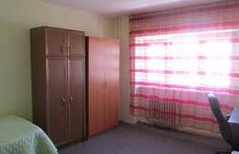 Apartament 3 camere, decomandat, 70 mp, etaj intermediar, zona Expo Transilvania