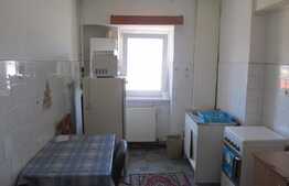 Apartament 3 camere, decomandat, 70 mp, etaj intermediar, zona Expo Transilvania