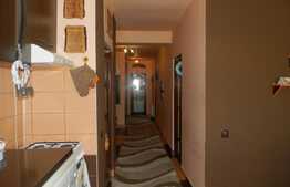 De vanzare 3 camere, 61 mp! Loc de parcare! Zona strazii Stejarului!