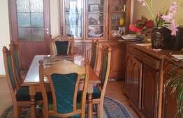 Casa individuala de vanzare 230 mp utili, teren de 240 mp, front stradal 11 ml