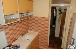 Apartament 3 camere, decomandat! 72 mp utili, garaj si boxa, zona Piata Marasti