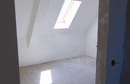 Casa cuplata de vanzare, 120 mp utili, semifinisata, teren de 100 mp