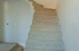 Casa cuplata de vanzare, 120 mp utili, semifinisata, teren de 100 mp