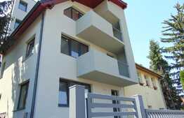 Casa cuplata de vanzare, 120 mp utili, semifinisata, teren de 100 mp